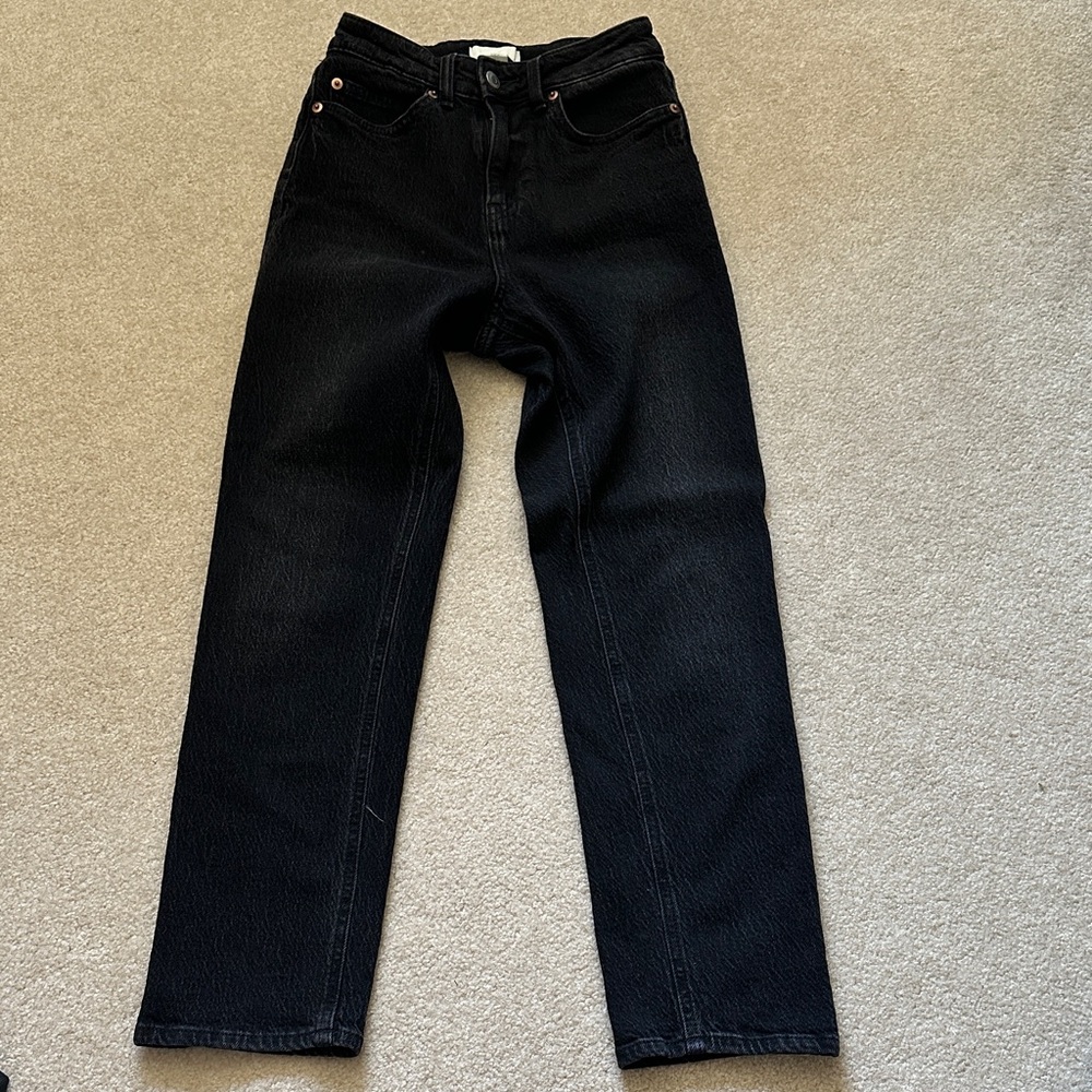 Women’s H&M straight  Black washed Jeans